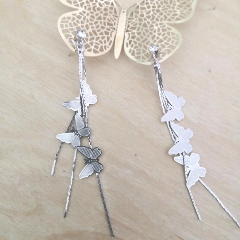 New! Earrings.Gift. New!!!